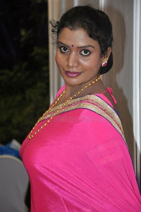 indian milf nude pics|Hyderabad aunty porn pics